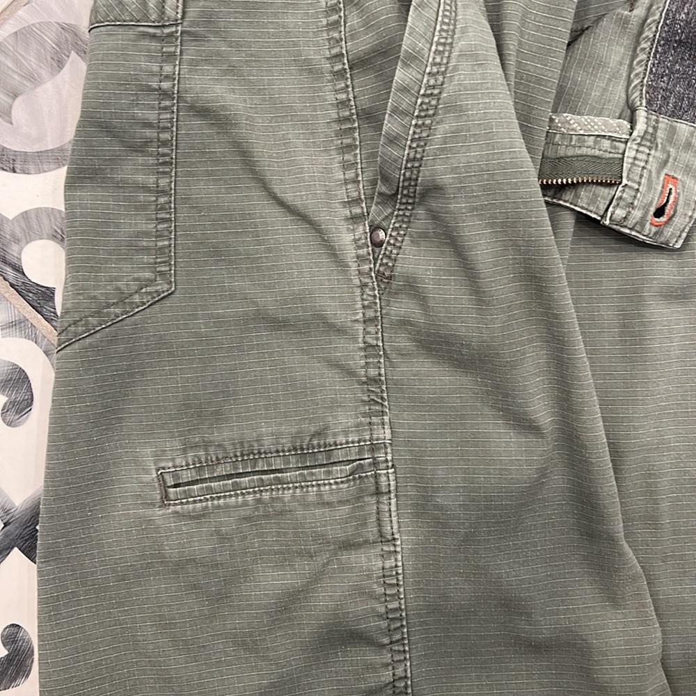 WP Weatherproof Shorts - Picture 6 of 6